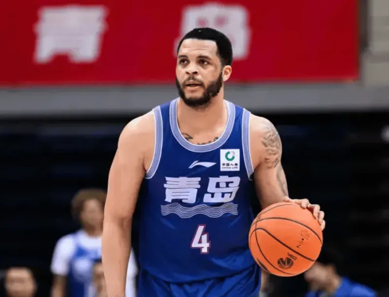 赛事直播-媒体人：外援是核心，如何管理和使用外援确实是一门学问